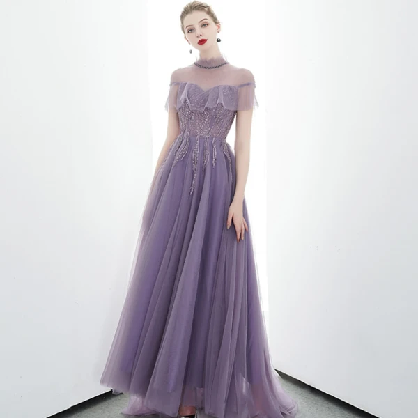 Élégant Grape Transparentes Robe De Soirée 2020 Princesse Col Haut Manches Courtes Perlage Train De Balayage Volants Dos Nu Robe De Ceremonie