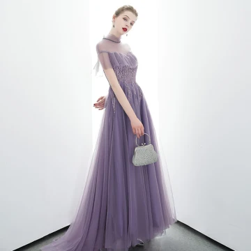Élégant Grape Transparentes Robe De Soirée 2020 Princesse Col Haut Manches Courtes Perlage Train De Balayage Volants Dos Nu Robe De Ceremonie