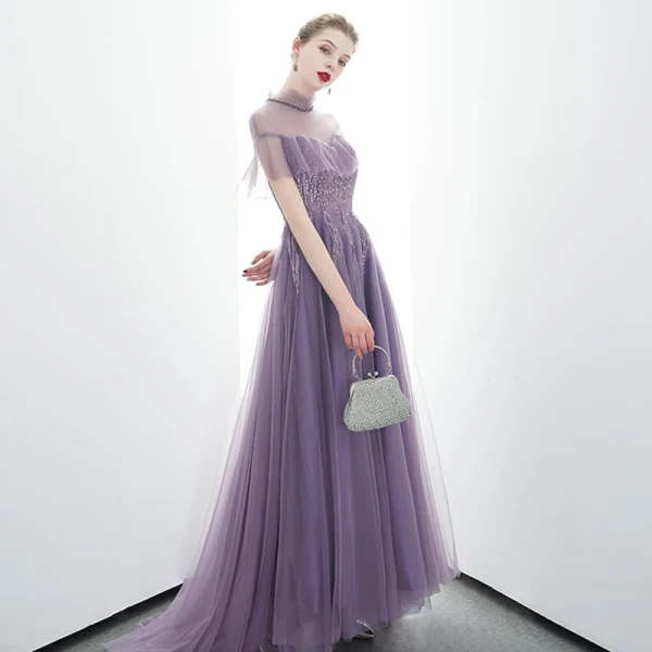Élégant Grape Transparentes Robe De Soirée 2020 Princesse Col Haut Manches Courtes Perlage Train De Balayage Volants Dos Nu Robe De Ceremonie