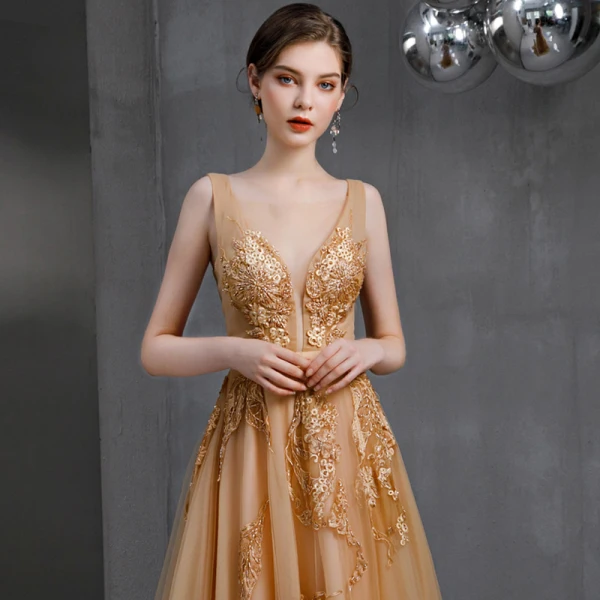 white and gold black and blue dress Sexy Gold Spaghetti Strap Sweetheart Corset Top Mermaid Side-slit Long –  SposaBridal