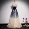 Elegant Navy Blue Gradient-Color Evening Dresses  2020 A-Line / Princess Sweetheart Sleeveless Glitter Tulle Floor-Length / Long Ruffle Backless Formal Dresses