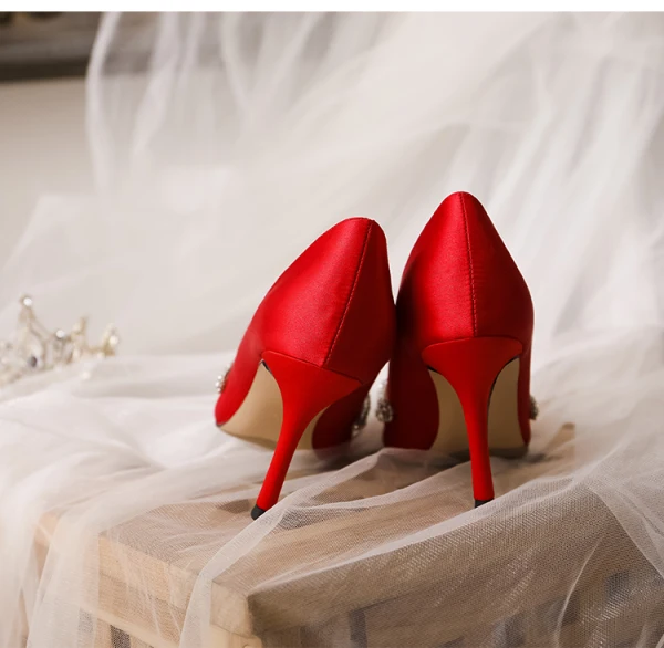 Charmant Argenté Percé Faux Diamant Papillon Chaussure De Mariée 2020 8 cm Talons Aiguilles À Bout Pointu Mariage Escarpins