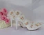 Elegant White Wedding Shoes 2018 Appliques Rhinestone 9 cm Stiletto Heels Pointed Toe Wedding Pumps