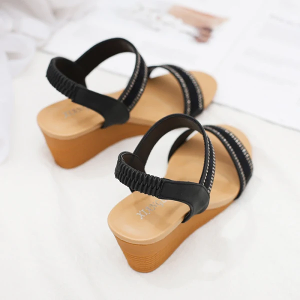 Bohemia Beige Rhinestone Street Wear Holiday Womens Sandals 2021 5 cm Wedges Open / Peep Toe Sandals