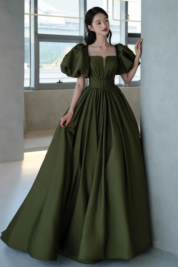 Vintage / Retro Dark Green Satin Prom Dresses A-Line / Princess 2022 Square Neckline Puffy Short Sleeve Backless Sweep Train Formal Dresses