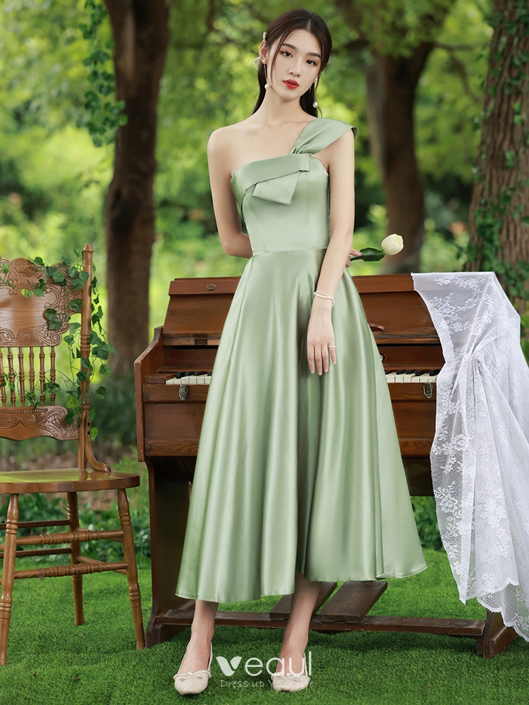 Modest Simple Olive Green Satin Bridesmaid Dresses 2021 A Line Princess Short Sleeve Tea length Bridesmaid