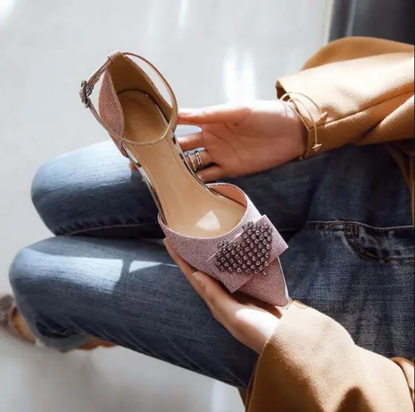 Abordable Noire Soirée Chaussures Femmes 2019 Faux Diamant 5 cm Talons Aiguilles À Bout Pointu Talons Hauts