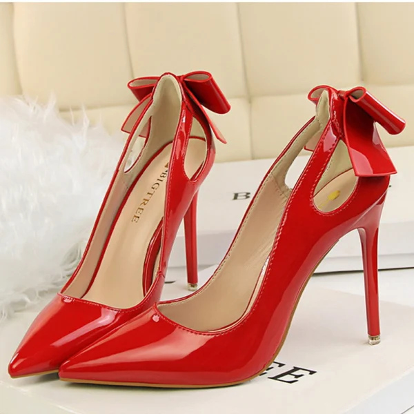 Schön Nude Datierung Schleife Pumps 2020 Lackleder 10 cm Stilettos Spitzschuh Pumps