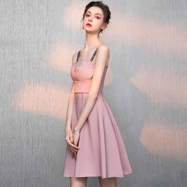 Modest / Simple Blushing Pink Homecoming Graduation Dresses 2018 A-Line / Princess Backless Spaghetti Straps Sleeveless Short Prom Dresses