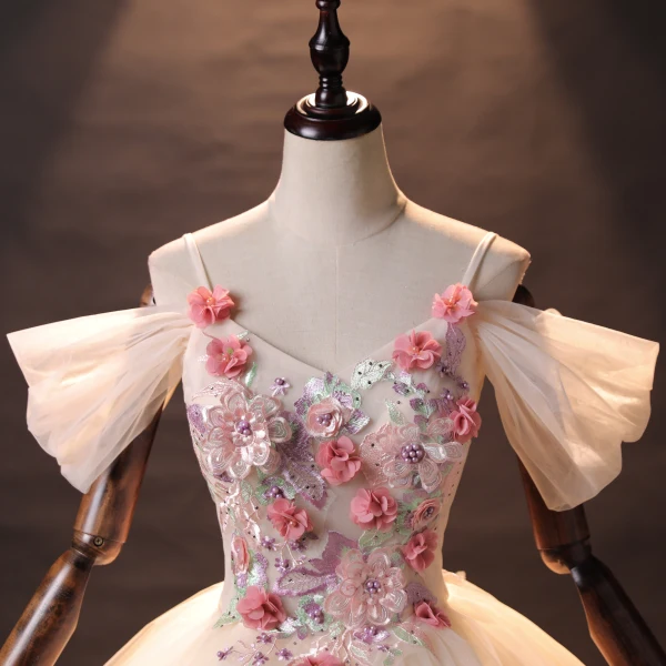 Charming Ball Gown Quinceañera Champagne Flower Prom Dresses 2024 Spaghetti Straps Floor-Length / Long Tulle Formal Dresses