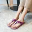 Moda Lato Czarne Zużycie ulicy Pantofle & Klapki 2020 Perła Rhinestone Płaskie Peep Toe Buty Damskie