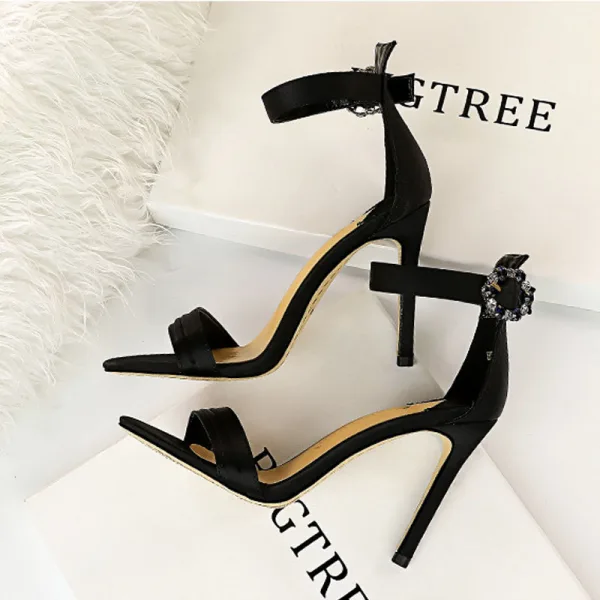 Sexy Argenté Cocktail Sandales Femme 2020 Satin Faux Diamant Bride Cheville 9 cm Talons Aiguilles Peep Toes / Bout Ouvert Sandales