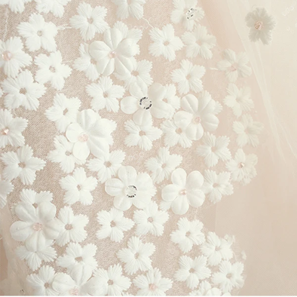 Élégant Champagne Gonflée Robe De Mariée 2018 Robe Boule Appliques V-Cou Sans Manches Cathedral Train Mariage