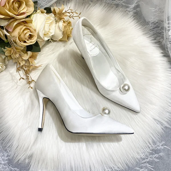 Chic / Beautiful Satin Red Pearl Wedding Shoes 2020 Leather 9 cm Stiletto Heels Pointed Toe Wedding Pumps