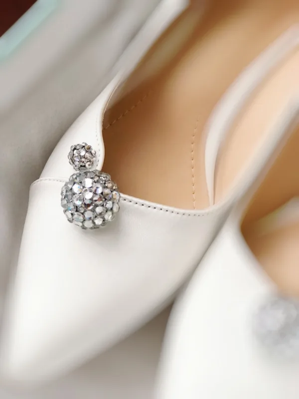 Classy Ivory Satin Rhinestone Wedding Shoes 2020 9 cm Stiletto Heels Pointed Toe Wedding Pumps