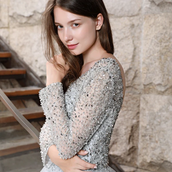 Sparkly Grey Prom Dresses 2018 Ball Gown Beading Sequins Scoop Neck Long Sleeve Backless Floor-Length / Long Formal Dresses