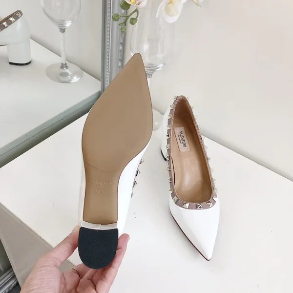Charming Black Evening Party Rivet Pumps 2021 Leather Patent Leather 6 cm Stiletto Heels Pointed Toe High Heels