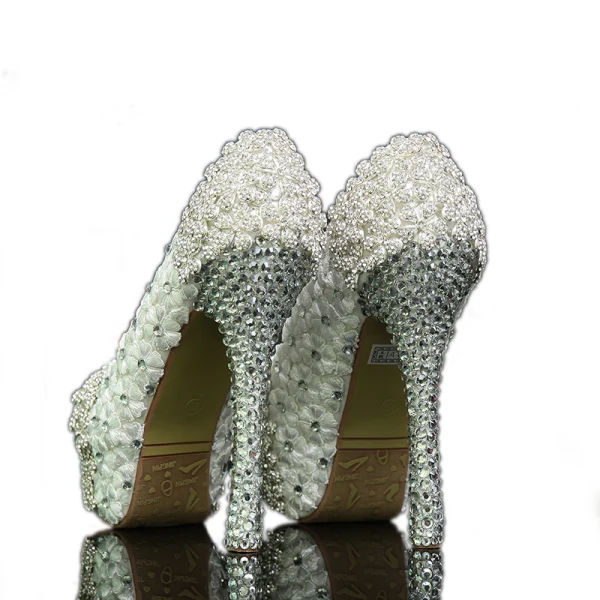 Scintillantes Charmant Argenté Faux Diamant Chaussure De Mariée 2021 Cuir En Dentelle Fleur 14 cm Talons Aiguilles Bottines À Bout Rond Mariage Escarpins Talons Hauts