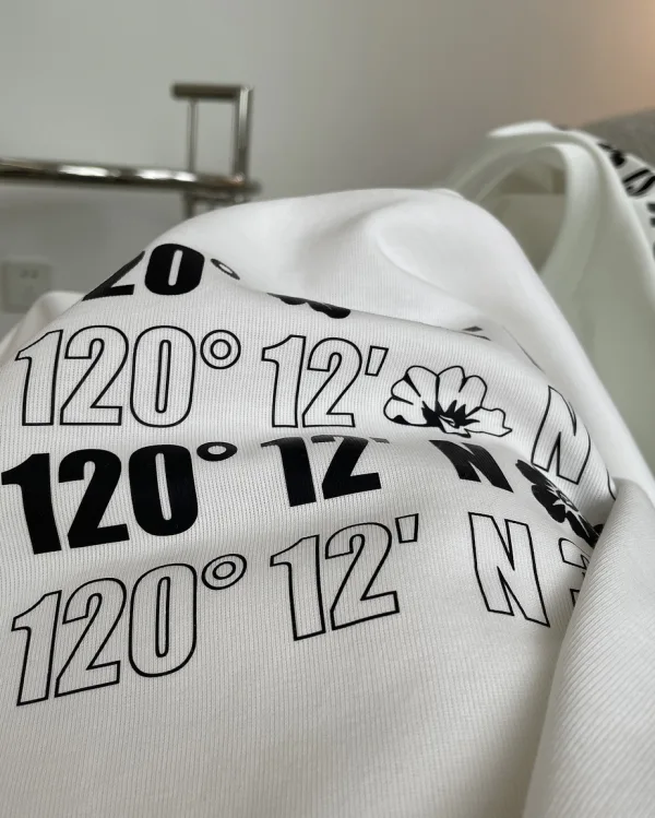 Mode Été Désinvolte Femme Noire Blanche Impression Coton Ample T-Shirts 2021 Encolure Dégagée Manches Courtes Hauts pour Femmes T-shirt