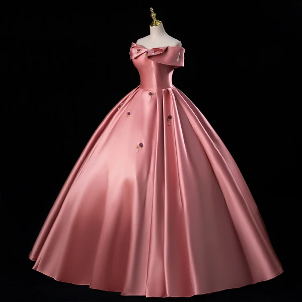 Schöne Pink Perlenstickerei Satin Ballkleider 2023 Ballkleid Off Shoulder Ärmellos Rückenfreies Lange Ball Festliche Kleider