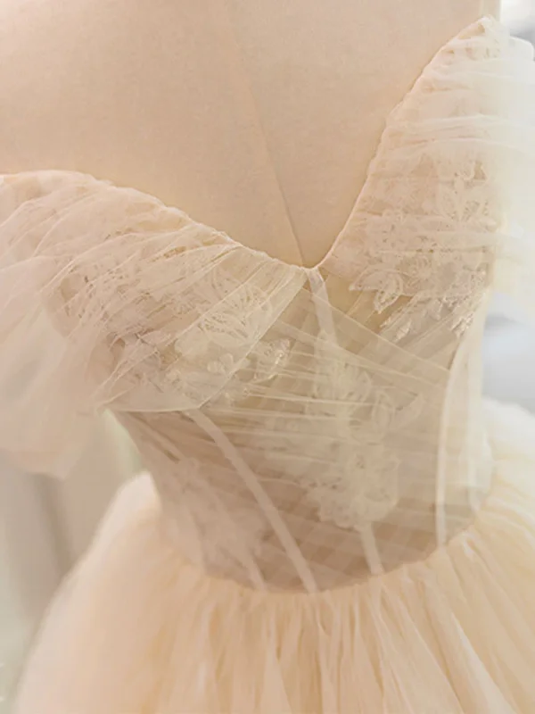 Charming Champagne Lace Flower Cascading Ruffles Wedding Dresses 2024 Ball Gown Strapless Sleeveless Backless Court Train