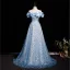 Glitzernden Himmelblau Perlenstickerei Perle Pailletten Ballkleider 2025 A Linie Off Shoulder Kurze Ärmel Rückenfreies Sweep / Pinsel Zug Ball Festliche Kleider