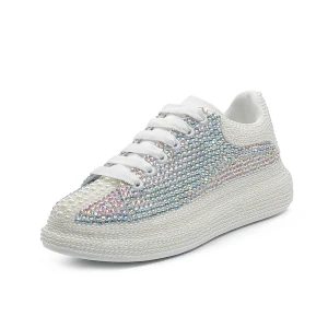 Charmig Multi Färger Platt Bröllop Rhinestone Pärla Sneakers 2022 Läder Pande Zote Toe Brudskor