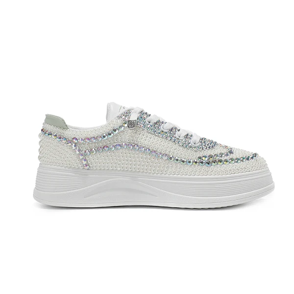 Bekväm Elfenben Pärla Rhinestone Bröllop Sneakers 2022 Läder Pande Zote Toe Brudskor