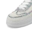 Bekväm Elfenben Pärla Rhinestone Bröllop Sneakers 2022 Läder Pande Zote Toe Brudskor
