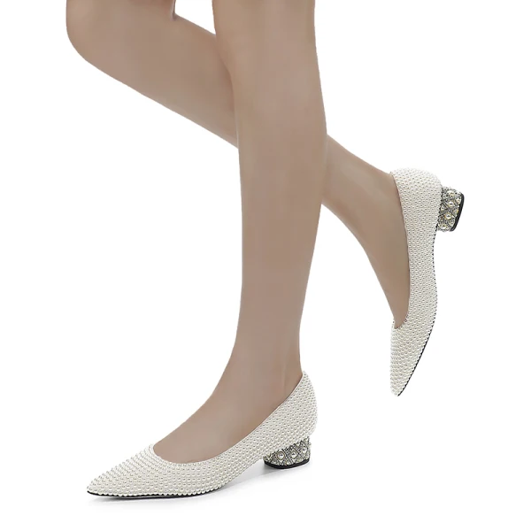 Fashion Summer Ivory Pearl Wedding Shoes 2022 Leather 4 cm Low Heel Thick Heels Pointed Toe Wedding High Heels