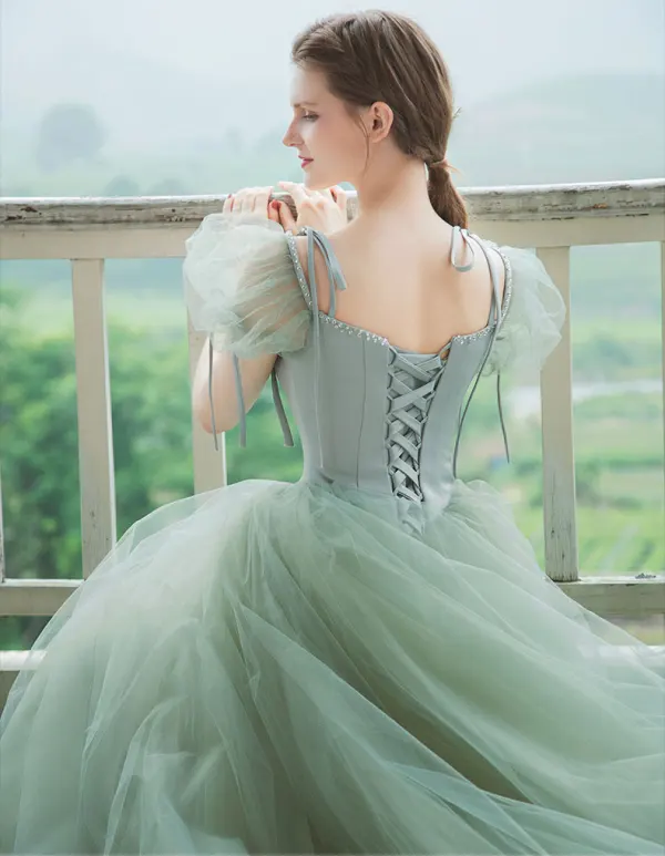 Vintage Prinzessin Salbeigrün Ballkleider 2021 Eckiger Ausschnitt Gekreuzte Träger Lange Geschwollenes Tülle Kurze Ärmel Festliche Kleider