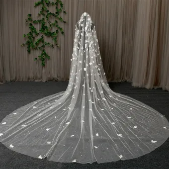 High End White Pearl Lace Flower Court Train Wedding Veils 2025