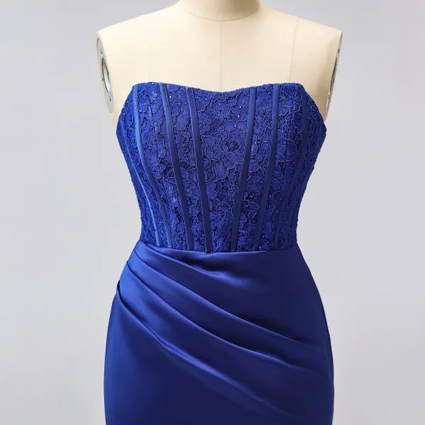 Sexy Meerjungfrau Gespaltete Front Königliches Blau Abendkleider Ballkleider 2024 Reißverschluss Satin Sweep / Pinsel Zug Bandeau Ärmellos