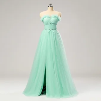 Elegante Grün Blumen Ballkleider Gespaltete Front Rüschen Tülle Festliche Kleider 2024 A Linie Gekreuzte Träger Lange Bandeau Ärmellos