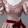 Vintage Borgoña Pintado Floral Vestidos de gala 2023 Escote Cuadrado Manga Corta Largos A-Line / Princess Quinceañera Vestidos Formales