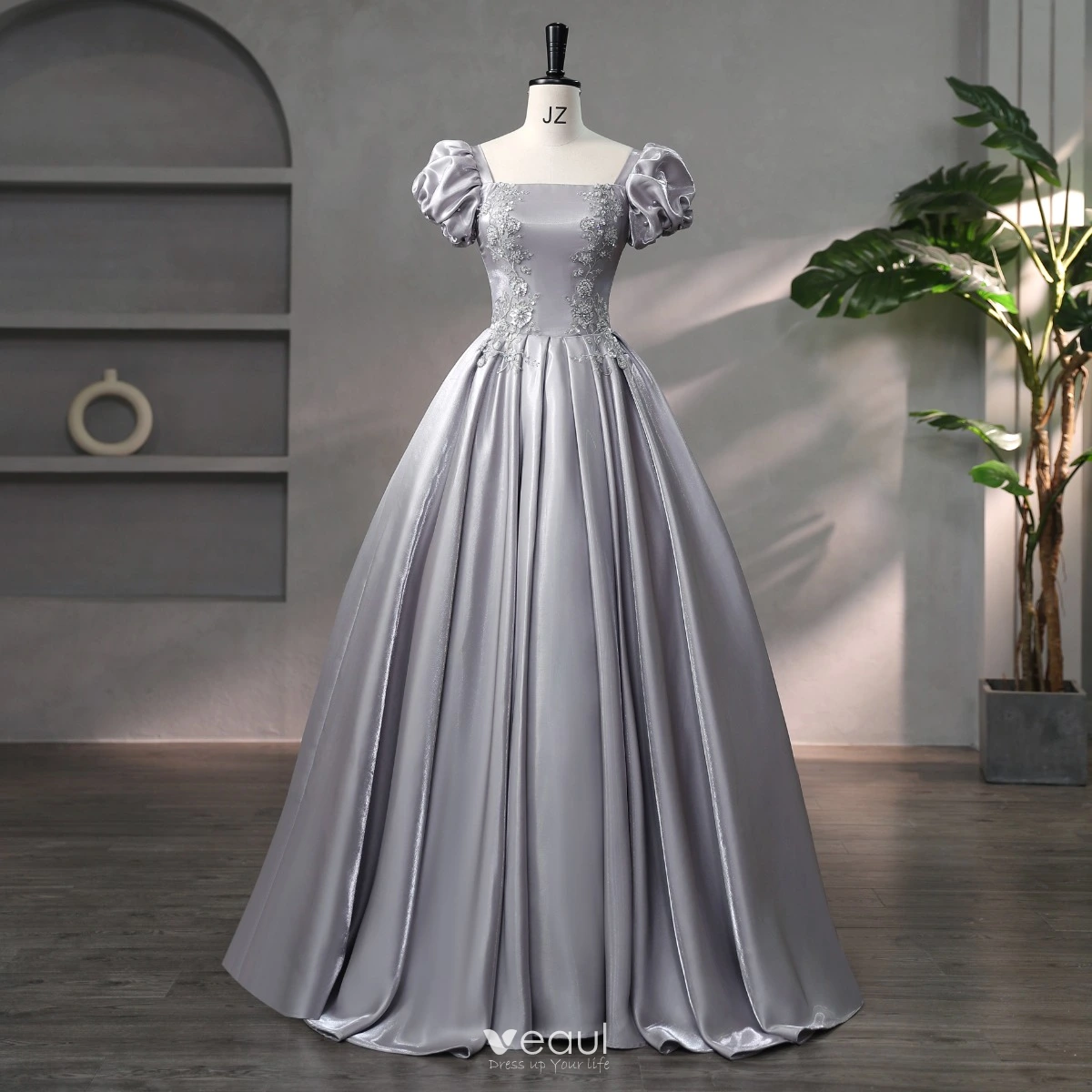 Fashionable Stars Embellished Grey Tulle Prom Gown - Xdressy
