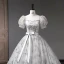 Élégant Gris Paillettes Robe De Bal 2023 Robe Boule Perle Encolure Carrée Gonflée Manches Courtes Noeud Ceinture Dos Nu Longue Promo Robe De Ceremonie