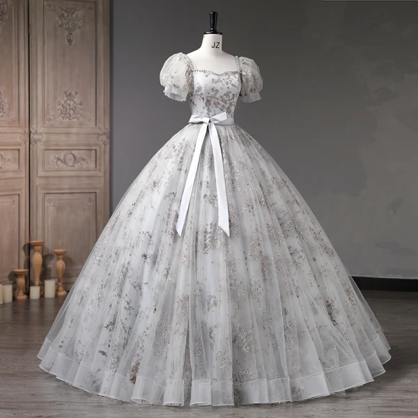 Élégant Gris Paillettes Robe De Bal 2023 Robe Boule Perle Encolure Carrée Gonflée Manches Courtes Noeud Ceinture Dos Nu Longue Promo Robe De Ceremonie