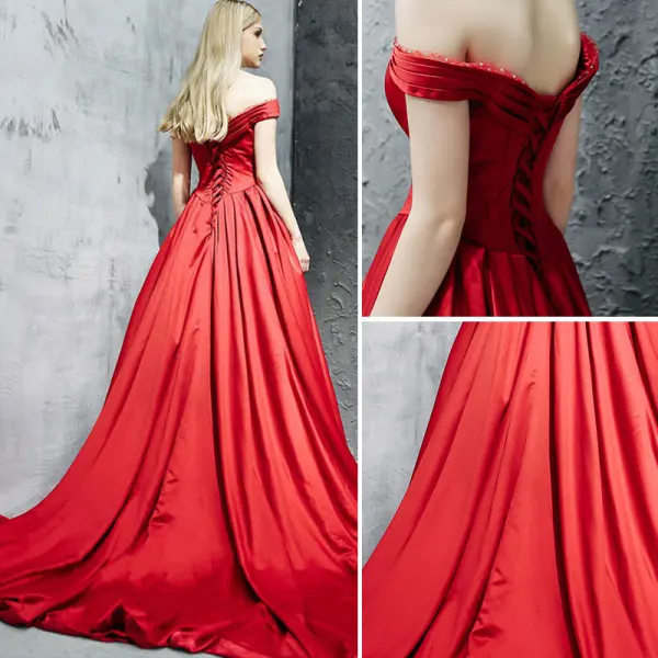 Simple Rouge Robe De Soirée 2017 Princesse De l'épaule Dos Nu Volants Satin Faux Diamant Robe De Ceremonie Chapel Train