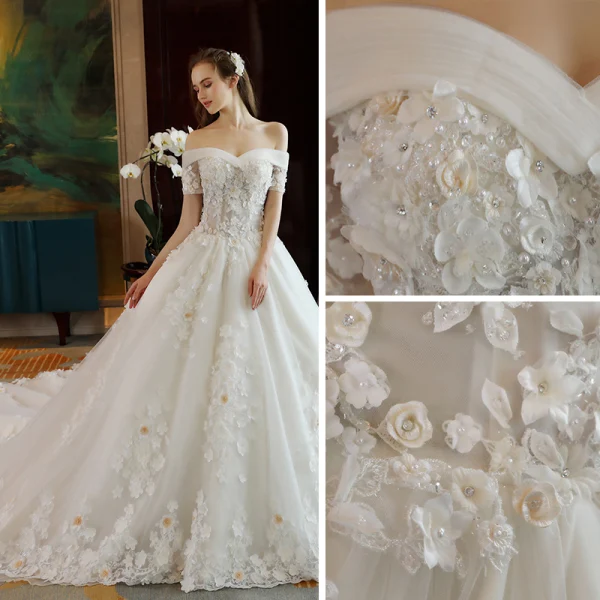 Lyx Elfenben Bröllopsklänningar 2018 Prinsessa Beading Appliqués Spets Pärla Av Axeln Halterneck Korta ärm Cathedral Train Bröllop
