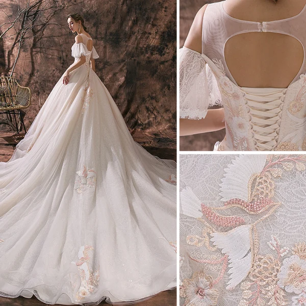 Elegant Champagne Wedding Dresses 2019 Ball Gown Scoop Neck Lace Flower Short Sleeve Backless Royal Train