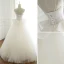 Élégant Ivoire Robe De Mariée 2019 Princesse Bretelles Spaghetti Perlage Paillettes Perle En Dentelle Fleur Sans Manches Dos Nu Longue