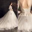 Élégant Champagne Robe De Mariée 2019 Princesse V-Cou Perlage En Dentelle Fleur Paillettes 3/4 Manches Dos Nu Cathedral Train