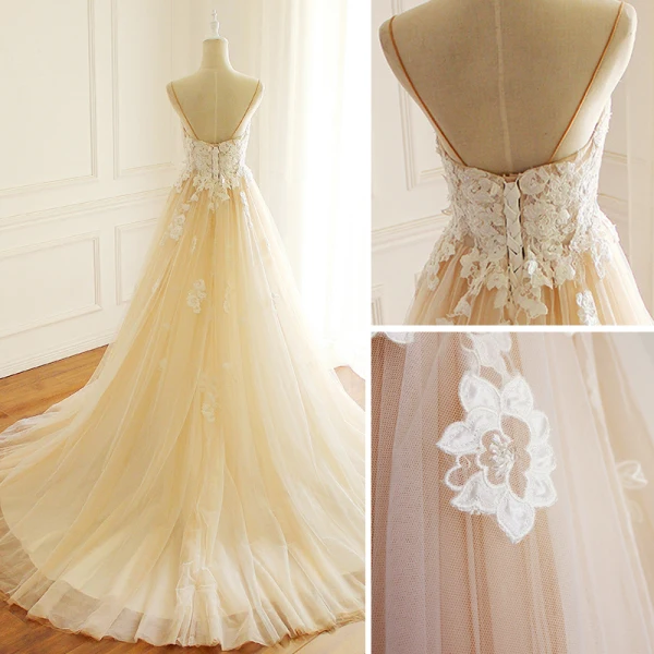 Elegant Champagne Wedding Dresses 2018 A-Line / Princess Beading Lace Appliques Spaghetti Straps Backless Sleeveless Chapel Train Wedding