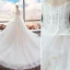 Schöne Ivory / Creme Brautkleider / Hochzeitskleider 2019 A Linie Spaghettiträger Perlenstickerei Spitze Blumen Ärmellos Rückenfreies Fallende Rüsche Kathedrale Schleppe