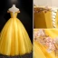 Flower Fairy Yellow Prom Dresses 2019 A-Line / Princess Off-The-Shoulder Appliques Lace Flower Pearl Short Sleeve Backless Floor-Length / Long Formal Dresses