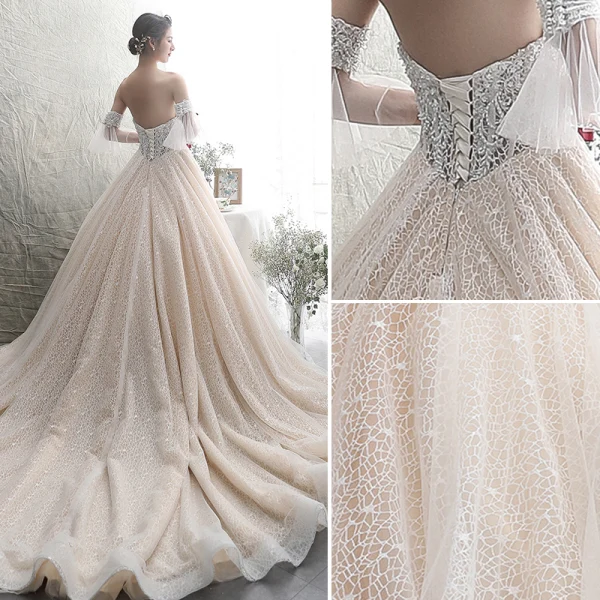 Stilig Champagne Bröllopsklänningar 2019 Prinsessa Av Axeln Beading Spets Blomma Ärmlös Halterneck Chapel Train