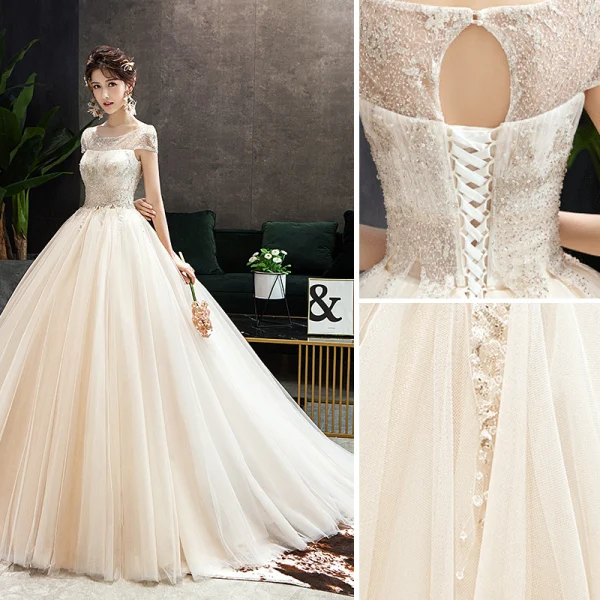 Chic Champagne Robe De Mariée 2019 Princesse Encolure Dégagée Perlage En Dentelle Fleur Paillettes Manches Courtes Dos Nu Train De Balayage