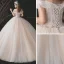 Charmant Champagner Brautkleider / Hochzeitskleider 2021 Ballkleid Off Shoulder Perlenstickerei Spitze Blumen Ärmellos Rückenfreies Lange Hochzeit