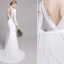 Charmant Couleur Unie Blanche Plage Robe De Mariée 2019 Trompette / Sirène V-Cou Perle En Dentelle Fleur Ceinture Manches Longues Dos Nu Train De Balayage